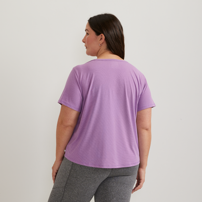 Eddie Bauer Women's Trek Light Hike Short-Sleeve Crewneck T-Shirt alternate view 3