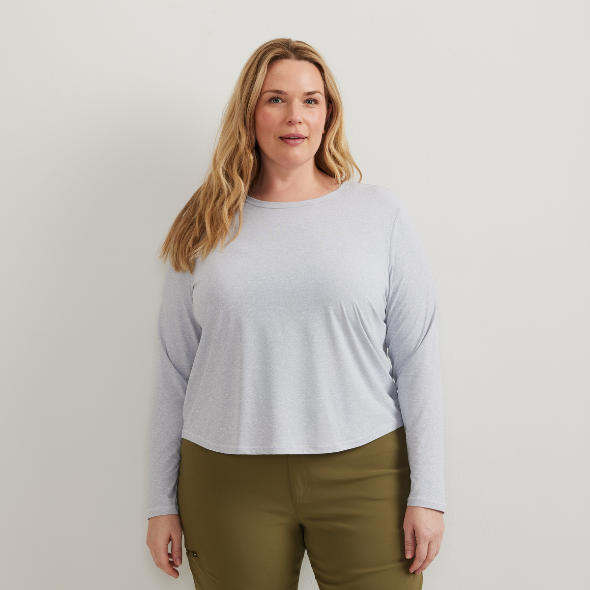 Eddie Bauer Women's Trek Light Hike Long-Sleeve Crewneck T-Shirt alternate view 2