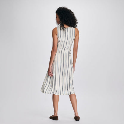 Eddie Bauer Women's Destination Dress alternate view 2