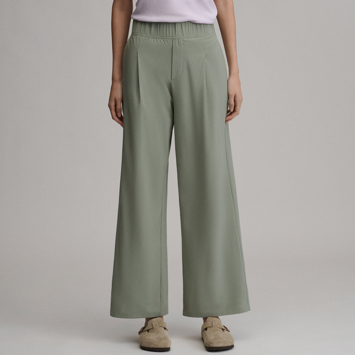 Eddie Bauer Women's Departure High-Rise Wide Leg Travel Pants product image