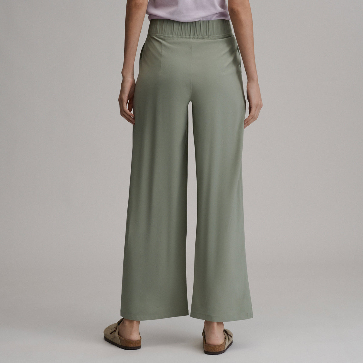 Eddie Bauer Women's Departure High-Rise Wide Leg Travel Pants alternate view 1