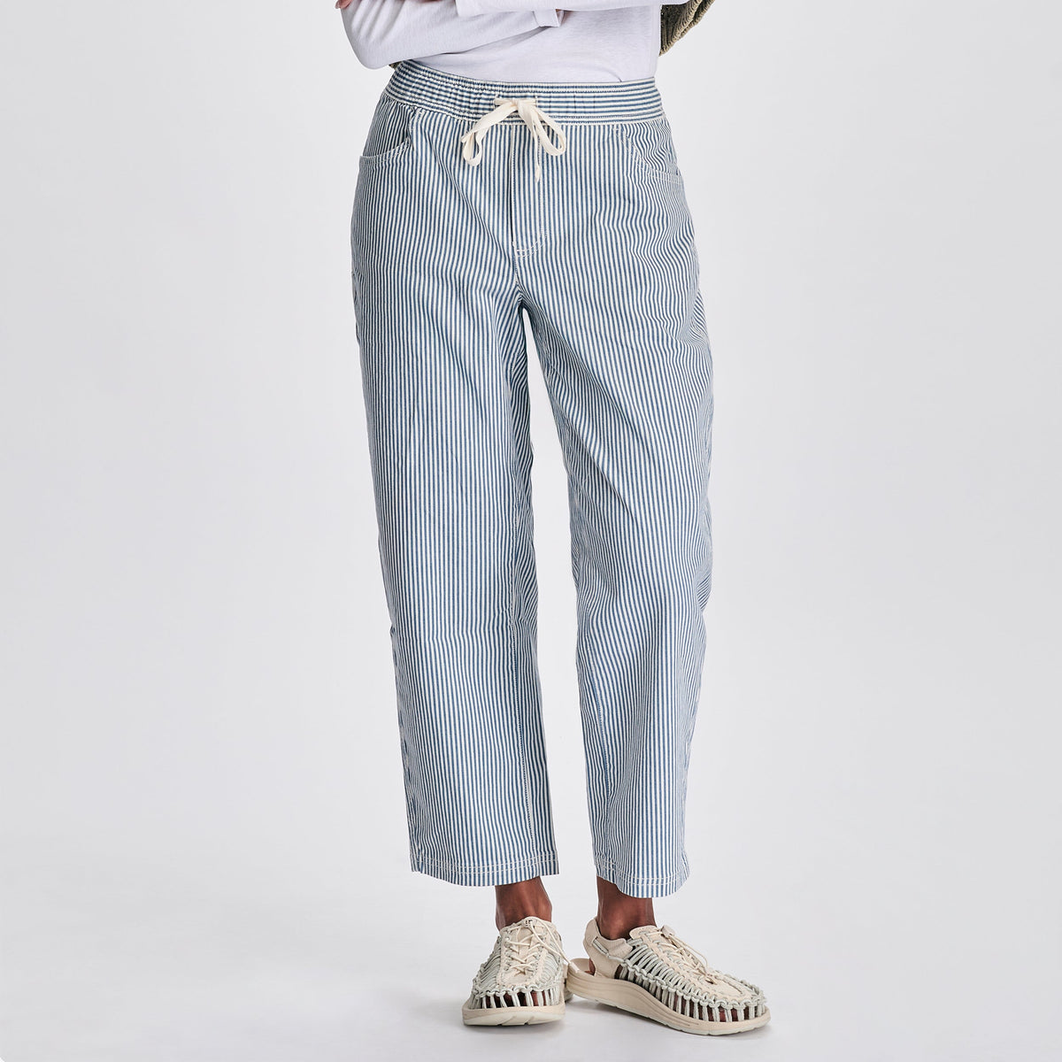 Eddie Bauer Women's Softened Legend Wash Tie Front Pants product image