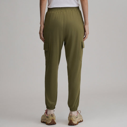 Eddie Bauer Women's Sightseer Knit Cargo Pants alternate view 1