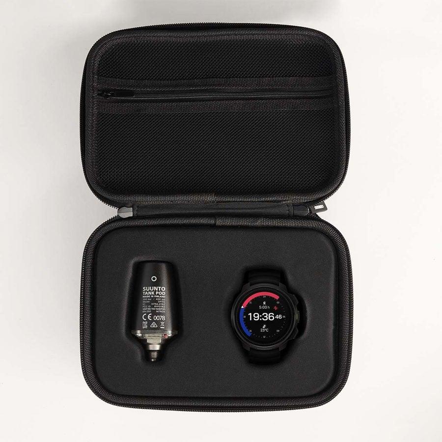Suunto Ocean All Black + Suunto Tank POD