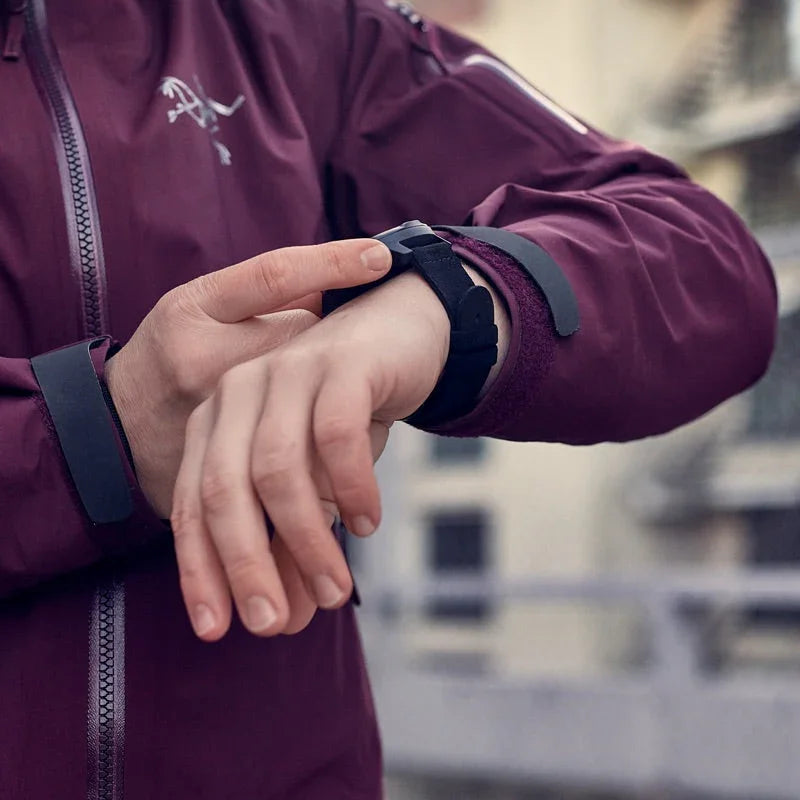 Suunto 24mm Urban 5 Microfiber Strap Black Black Size M